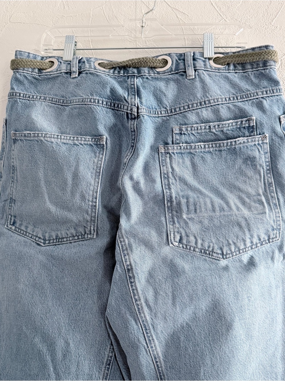 We The Free Moxie Pull-On Barrel Jeans - Truest Blue - sz 31 - Picture 9 of 9